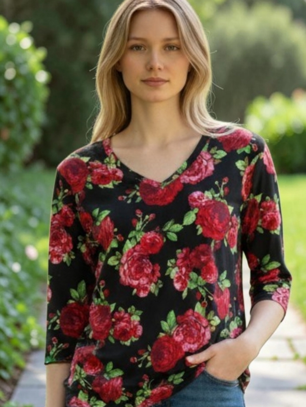 pioneer woman Size XL Big Rose Floral Blouse V neck 3/4 Sleeve Shirt